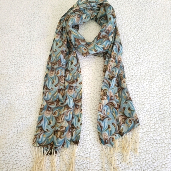 Cashmere Abstract Swirl Patterned Scarf size 16X70 - Picture 4 of 7